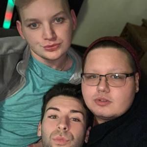 Meet your Posher, Nicholas